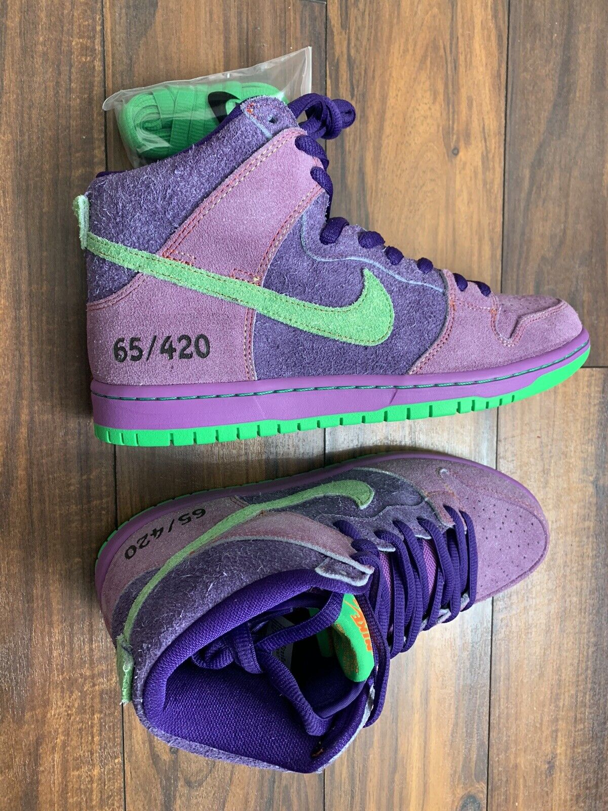 nike sb dunk high pro qs reverse skunk