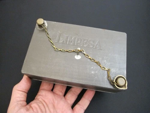 WWII/WW2 SPAIN Brass/Tin Vtg “LIMPESA” Military Oiler/Oil Can Antique Rare Tool