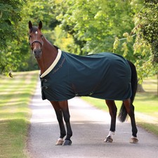 Shires Deluxe Stable Sheet - Premium Breathab...