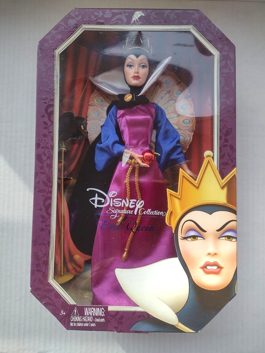 Disney Snow White Evil Qween Signature Collection Doll 2013 Mattel