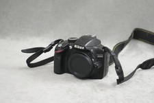Nikon D3200 Camera Please Read