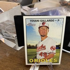 2016 Topps Heritage High Number Baseball Yovani Gallardo #611