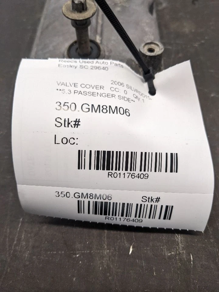 Cubierta de válvula derecha para 05-06 GMC Sierra 1500 5.3 12570697 1176409 Foto 2 de 4