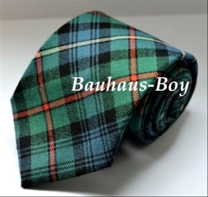 robertson hunting tartan kilt