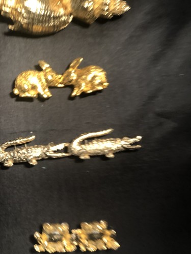 Five Sets Of Vintage Belt Buckles - Picture 5 of 15