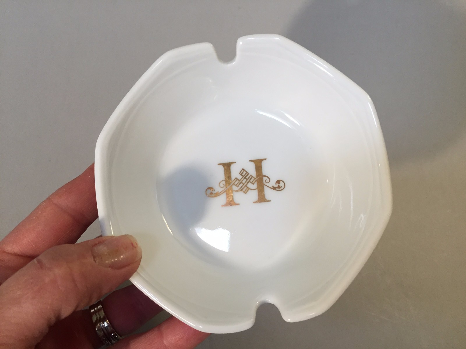 VINTAGE HOTEL ASHTRAY,Vintage ceramic ashtray,hotel souvenir,GERMAN