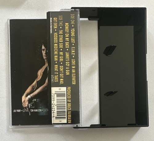 Aerosmith-Pump Cassette Tape 1989 European Issue Ex / Mint Condition - Picture 5 of 7