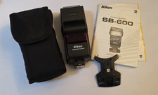 Nikon SB-600 Flash Speed Light Strobe w/Pouch Parts Not Working AS-19