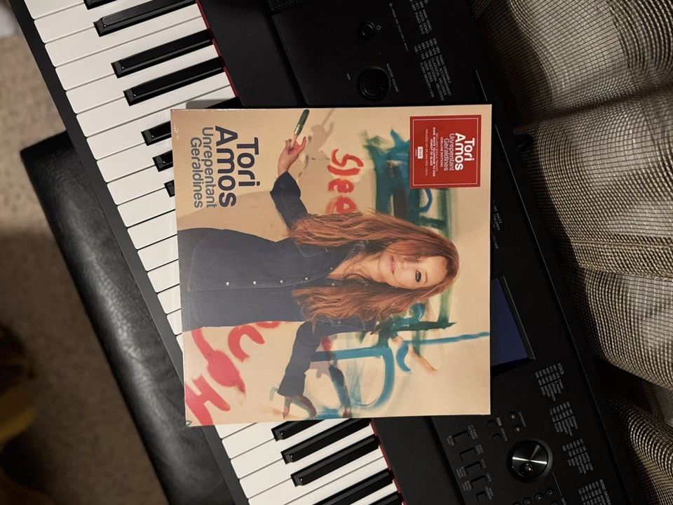 SEALED Tori Amos Unrepentant Geraldines 2LP Deluxe Edition Splash Red Vinyl Foto 3 de 3
