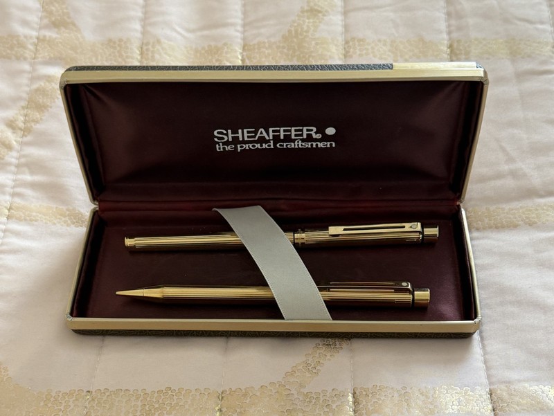 Vingae Set of Sheaffer Rolleball Pen and Pencil Gold Electropalted Made in USA