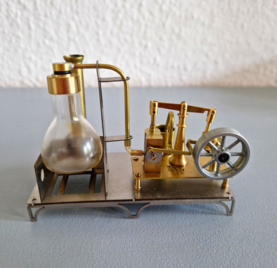 Mini Beam Dampfmaschine Steam Engine Fertigmodell Ready to run mit Holzkiste