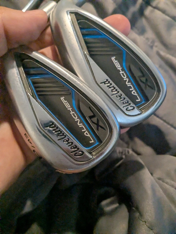 Schönes rechtes Cleveland Launcher XL Wedge Set. Pitching, D. regular graphit,stahl