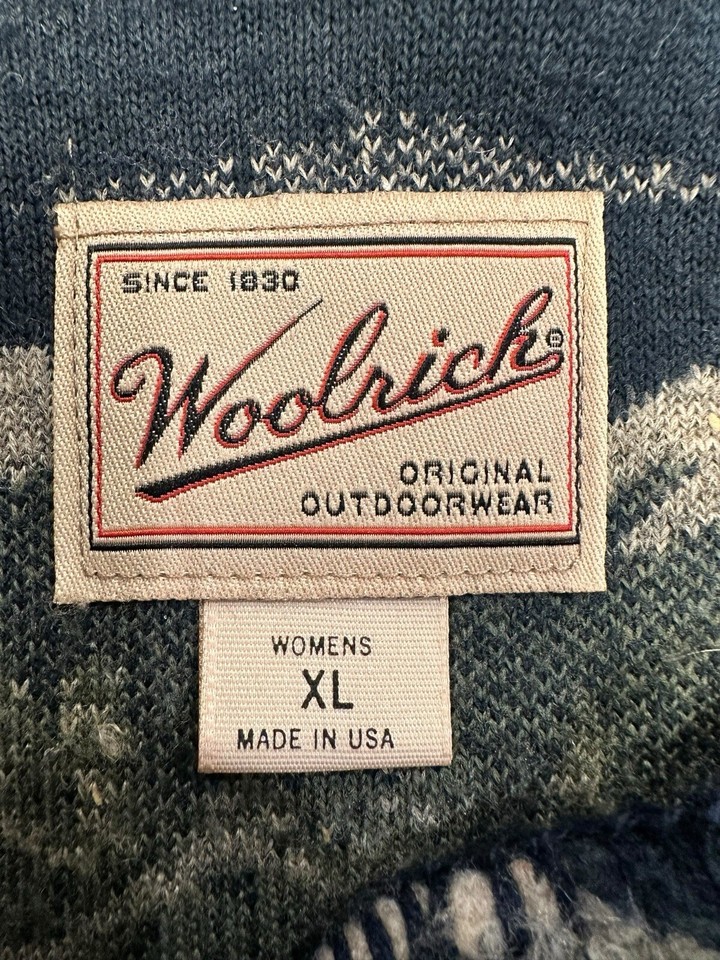 Woolrich Mountains Navy Blue And Green Button Down Cardigan Women’s XL
