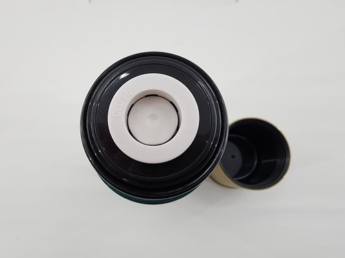 Stansport Green Shotgun Shell Thermos 12 GA Bottle with One-Push Top - Picture 5 of 9