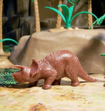 Marx 1971 Type II Triceratops Variety With No Name, Waxy Brown