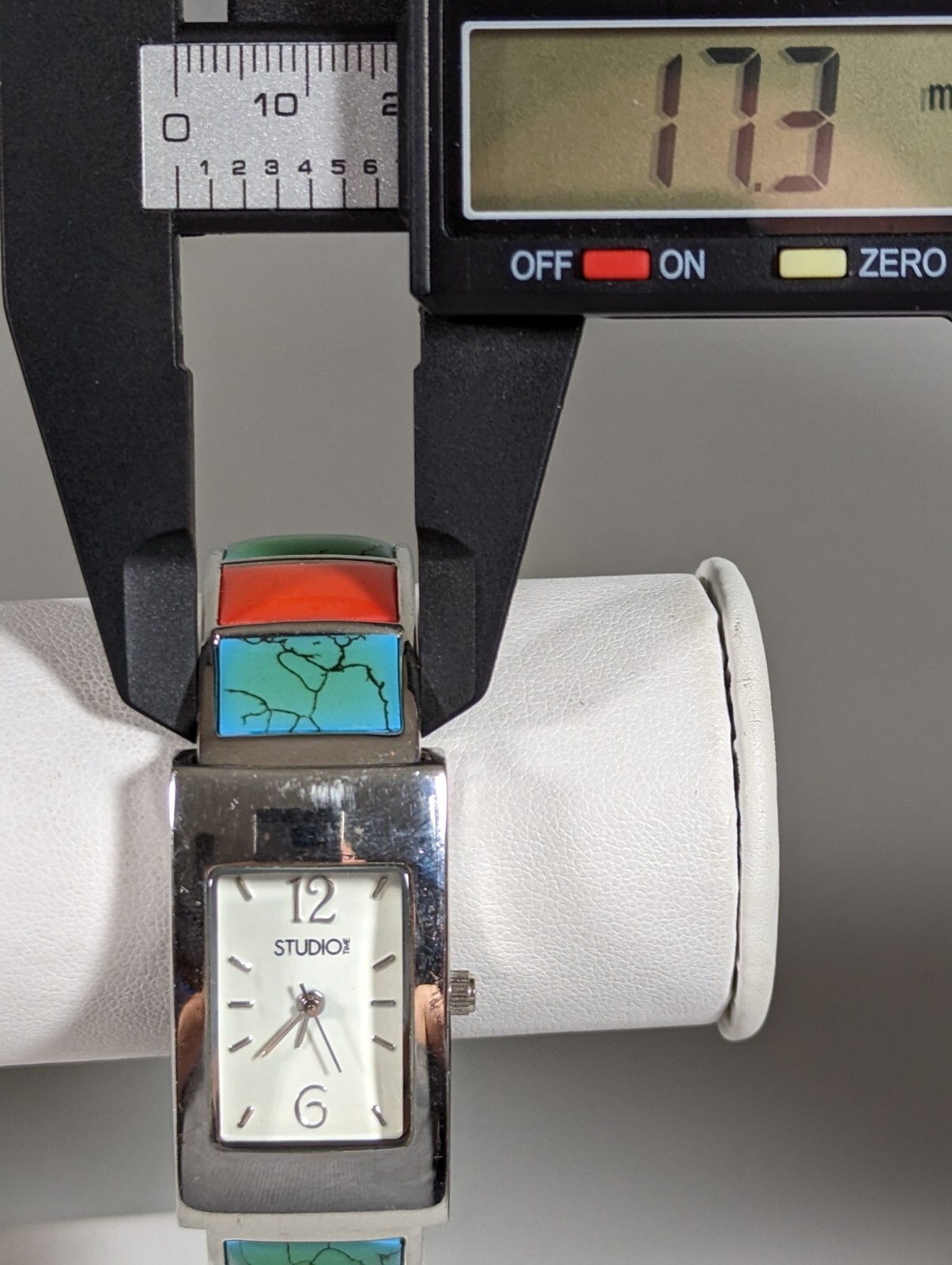 Studio White Dial Silver Tone Rectangle Case Gree… - image 3