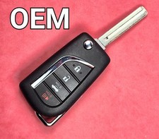 Oem 2018-2024 Toyota Corolla Camry Remote Head Key Flip Key 4b Trunk - Hyq12bgf