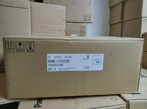US Free TAX 1PCS NEW Panasonic AC servo motor MHME152GCG Fast Ship - Picture 2 of 5