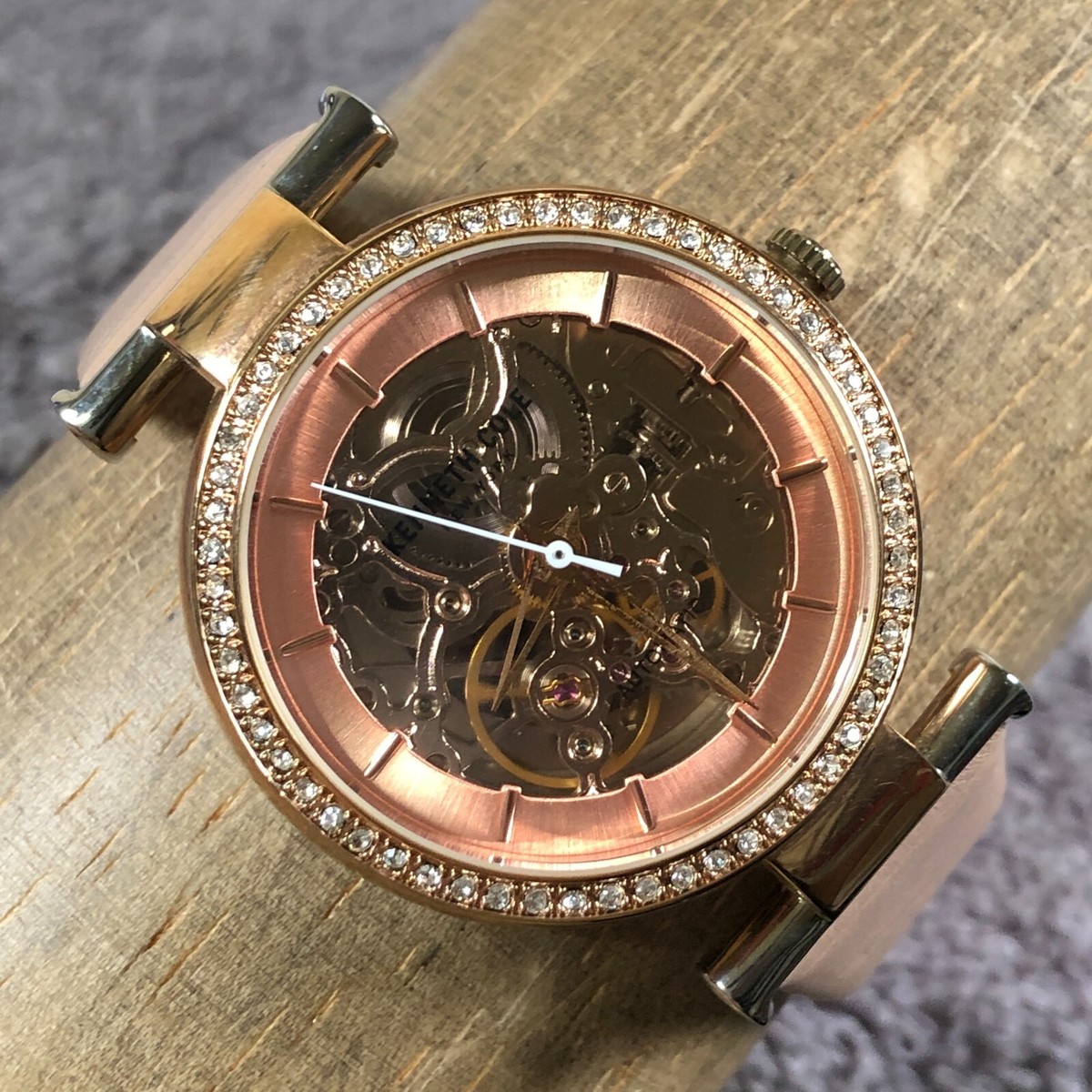 Kenneth Cole Women 15107M 21 Jewels Pave Leather 36mm Automatic