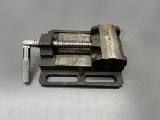 VINTAGE UNBRANDED MACHINIST TABLE DRILL PRESS BENCH VISE 3.25" JAW - VGC