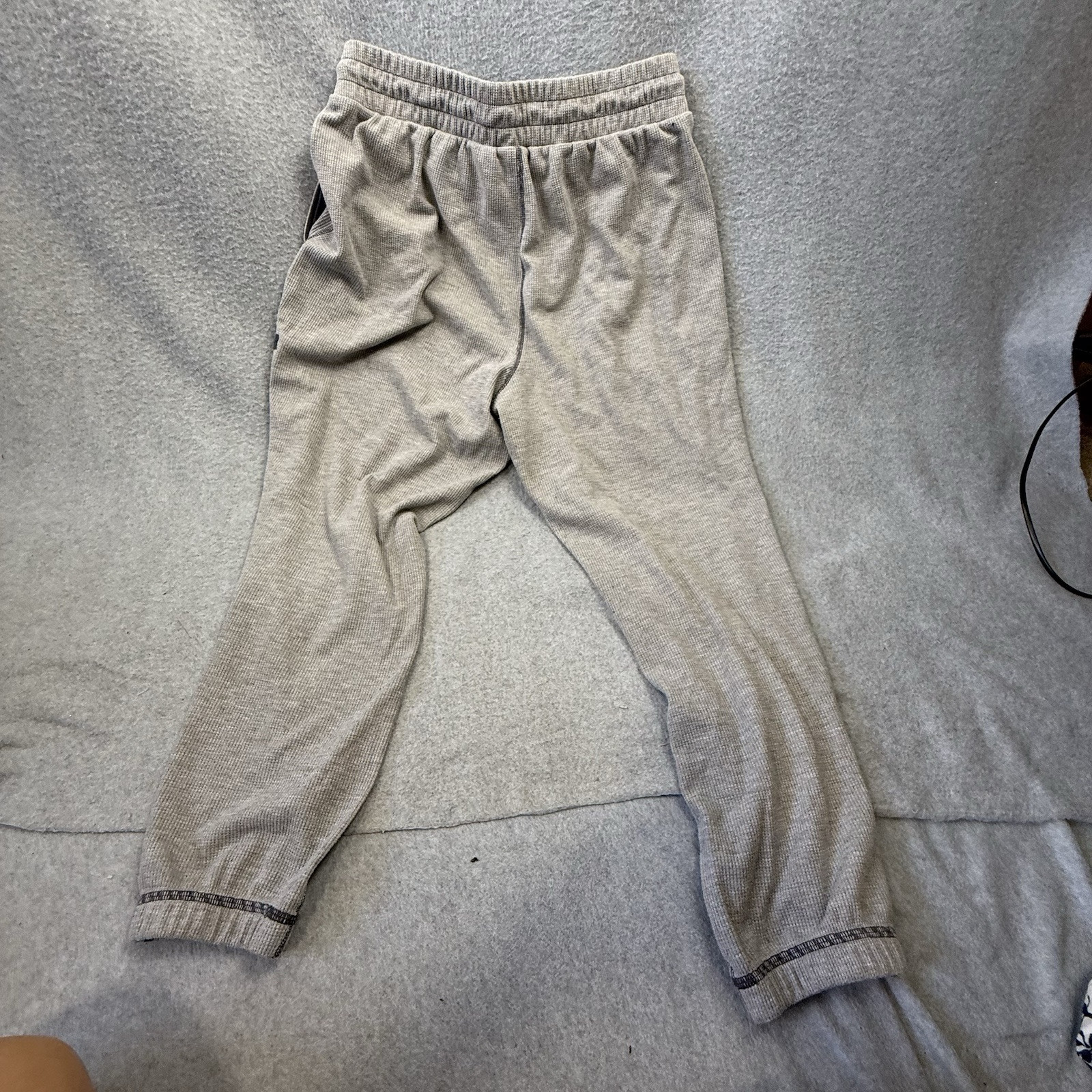 Fabletics Sweatpants Woman’s Medium Gray Knit - image 8