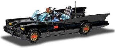 CORGI TOYS Batmobile with BATMAN + Robin figurines / Re-issue / NEW - BOXED