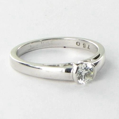 Anillo de compromiso Corazones en llamas Rapto oro blanco de 18 k diamantes de 0,32 quilates $2850 Foto 2 de 4