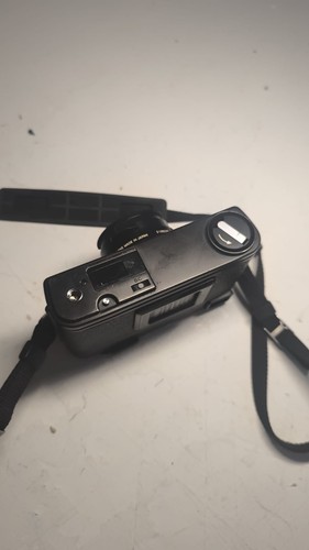 Minolta CLE Leica M-mount Rangefinder w/ M-Rokkor 40mm f/2 - Picture 3 of 14