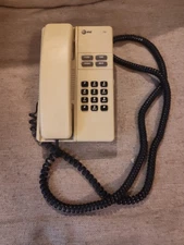 AT&T Basic Telephone  #700 Business Quality One Line Long Cord