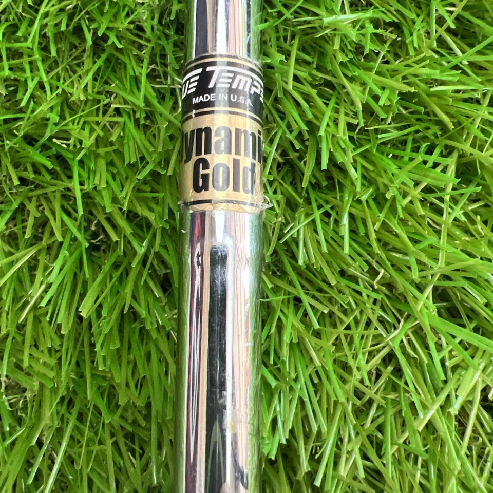 Nike V Pro 3 Iron RH Dynamic Gold S300 Stiff Flex Shaft - Image 4 of 4
