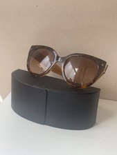prada sunglasses women With Case
