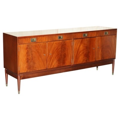 1966 gestempelt Greaves & Thomas Mahagoni Messing Sideboard Militärfeldzug Griffe