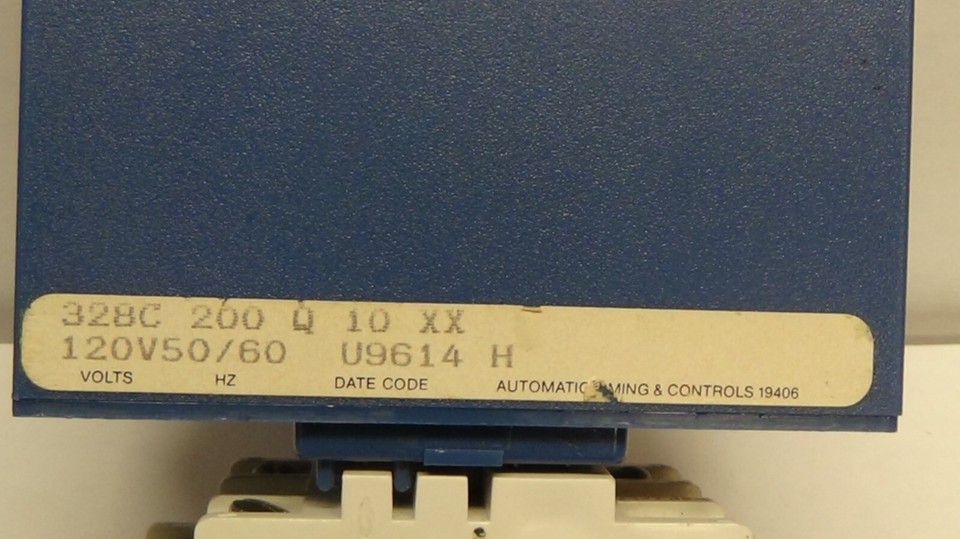 ATC 328A200Q10X SERIES 328 MOS TIME DELAY RELAY With Relay Socket Base
