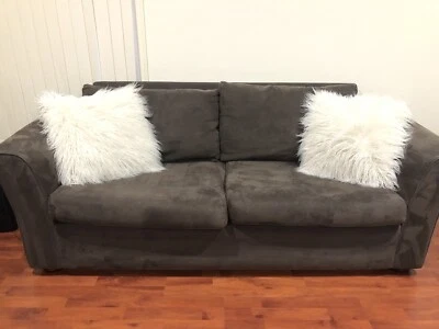 Couches 3 Seater 2x2 Seaters Matching Ottomans Matching