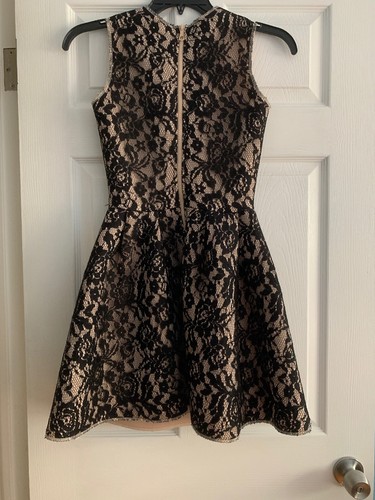 H&M Black Lace Dress Size 4 Tan Lined Sleeveless Zip Back - Picture 7 of 12