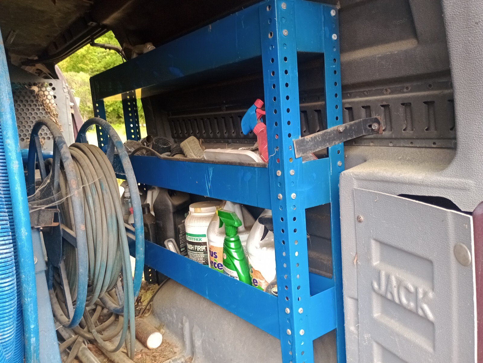 Start your own carpet cleaning business today-image