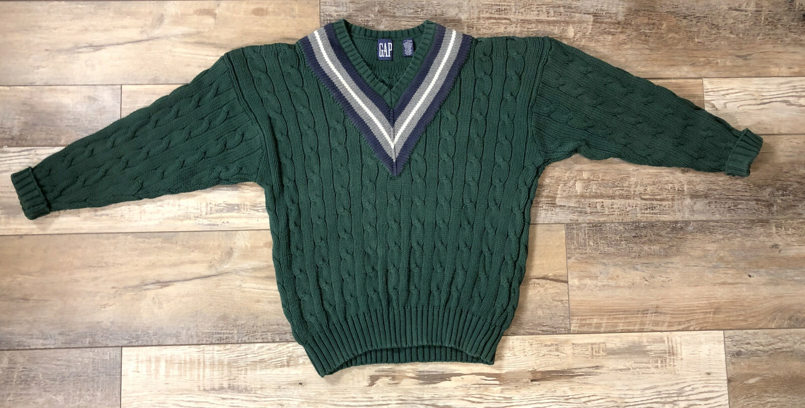 Vintage Gap Mens 100% Cotton Sweater V 