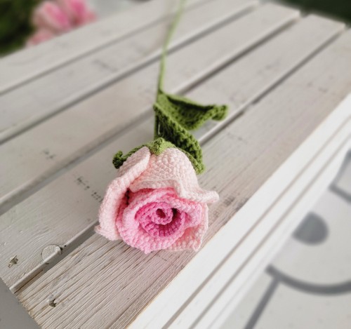Crochet Roses Bouquet . Handmade qift for mom, grandma, Valentines, home decor - Picture 10 of 42