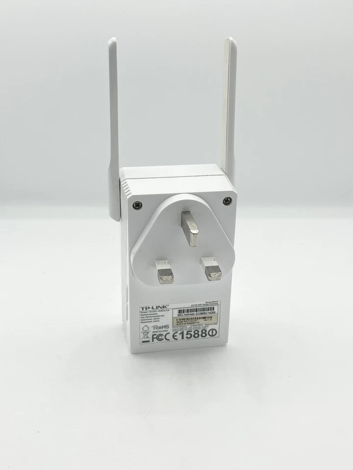 TP-LINK RE 210 (UK) AC 750 WIFI Range Extender White Plug In  - Image 4 of 4