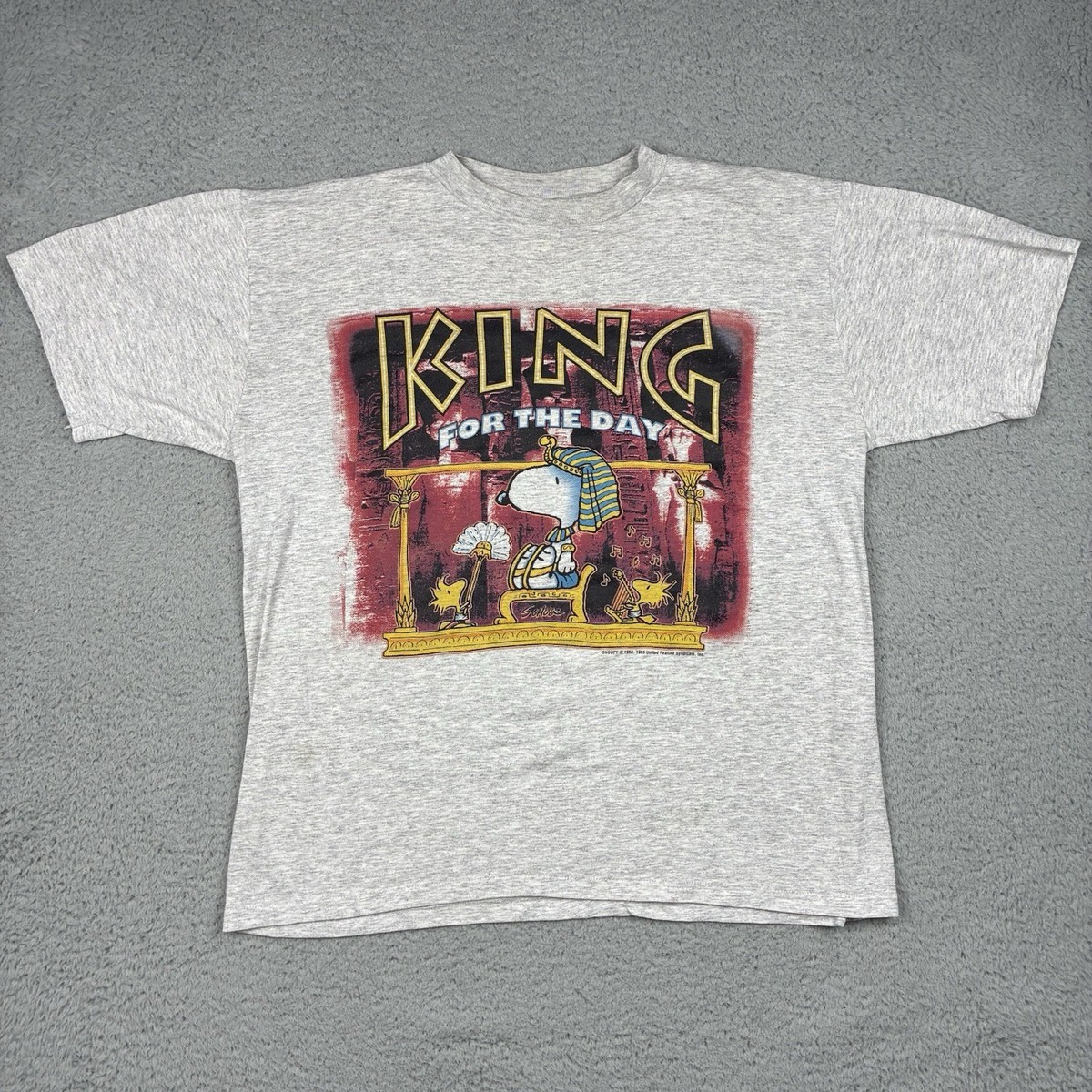 Vintage 80s Snoopy T-Shirt Mens Large Woodstock Peanuts King For 