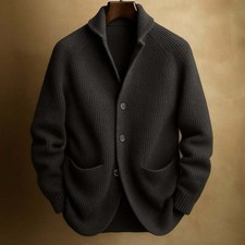 Gentlemans Knitted Three-button Shawl-collar Cardigan