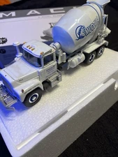 Mack R-Model Mixer Koncrete Industries Mudzilla First Gear 1:34 Model 18-2714