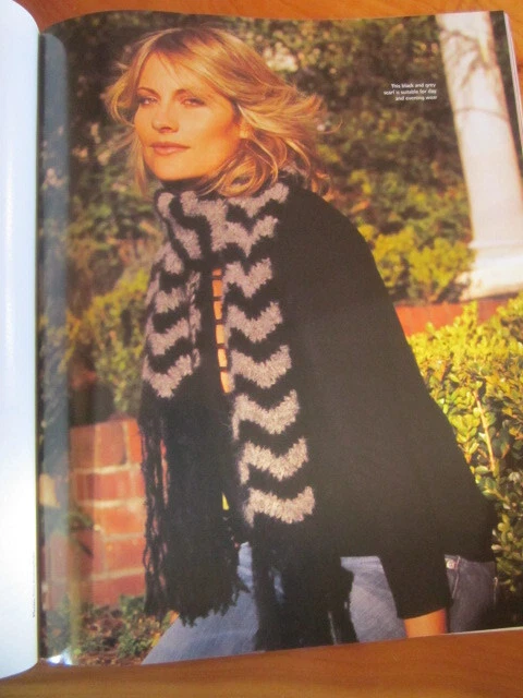 KNITTING BOOK CREATIVE KNITTING ISSUE 06 SCARF 2004  * MUST SEE - Image 3 of 3