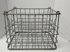 VINTAGE METAL MILK CRATE HEAVY WIRE ANTIQUE COLLECTIBLE DAIRY FARMHOUSE DECOR