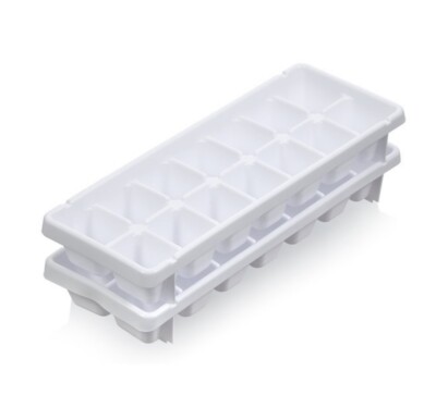 2-Pack RUBBERMAID Easy Release Ice Cube Trays BPA Free   White