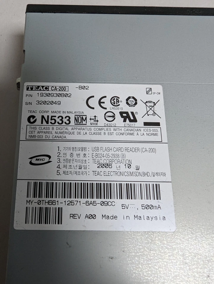 TEAC CA-200  FLASH CARD READER P/N 1930930B02 N533 - Image 2 of 3