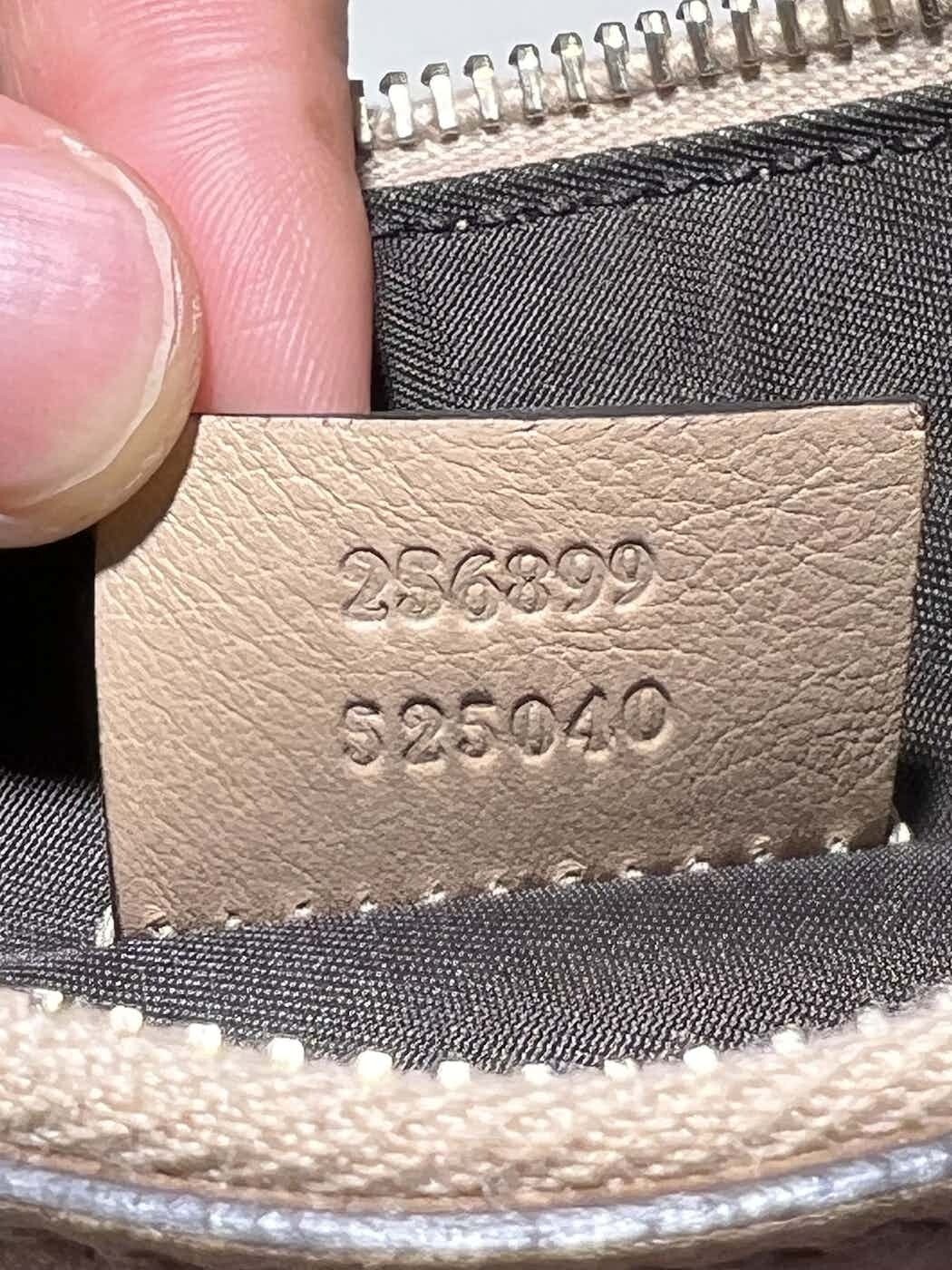 Gucci Authentic Interlocking Hearts Glitter Pink … - image 6