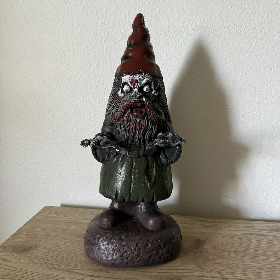 Halloween Zombie Horror Jardín Gnomo Decoración Exterior Utilería 16” Molde Soplado 2014 FUNCIONA Foto 4 de 4