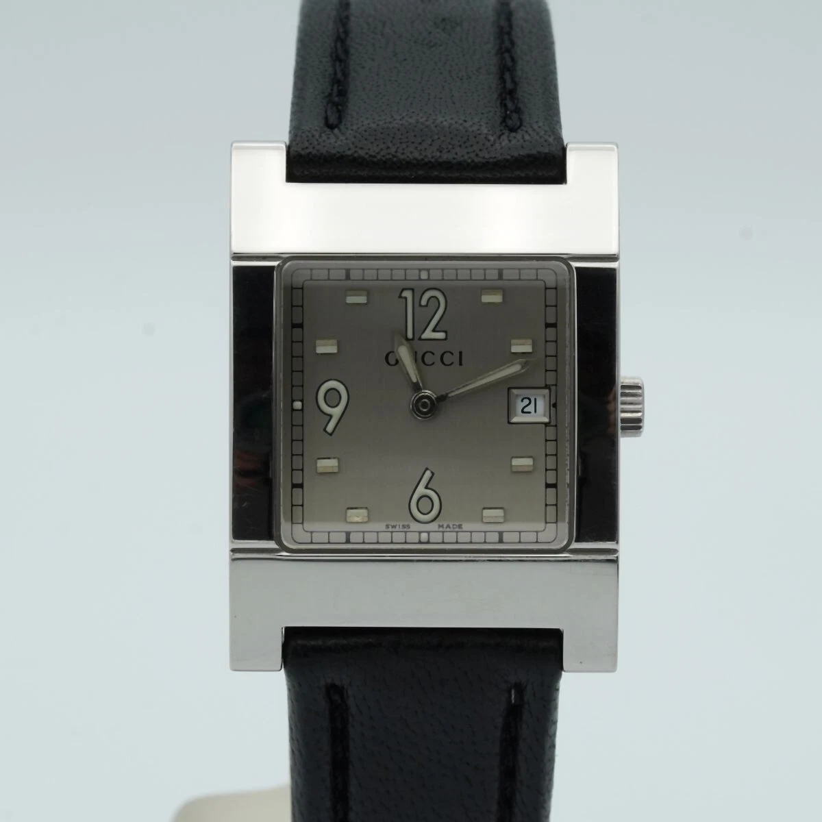 MONTRE POUR HOMME GUCCI VINTAGE 7700 M 28 MM BEL ÉTAT RARE CLASSIQUE CRÈME GC012
