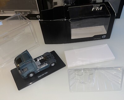 VOLVO FM 540 EURO 6 4x2 GLOBETROTTER GREEN BLUE TRUCK 1:43 ELIGOR (HÄNDLERMODELL)